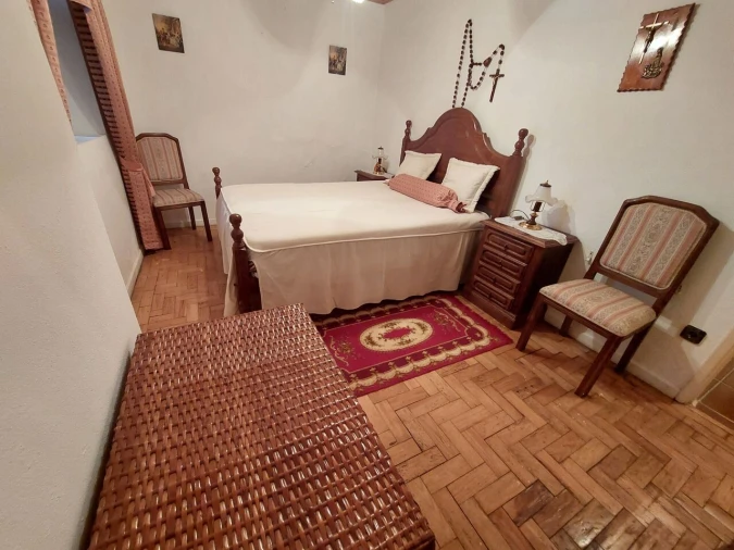 Moradia T4 para Venda em Vila e Roussas Foto 2