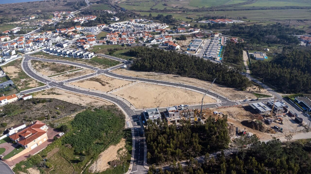 Moradia T2 para Venda em Tornada e Salir do Porto Foto 18