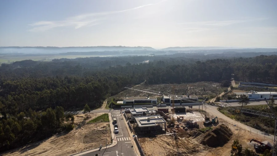 Moradia T2 para Venda em Tornada e Salir do Porto Foto 24