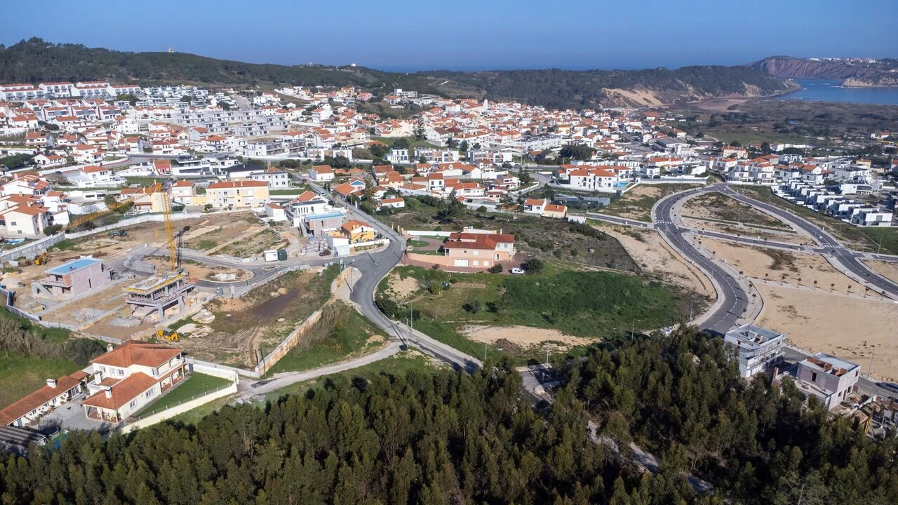 Moradia T3 para Venda em Tornada e Salir do Porto Foto 9