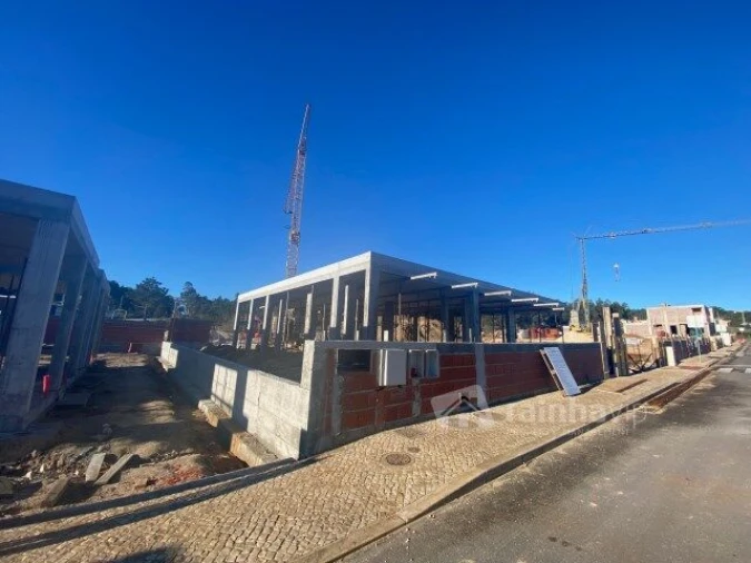 Moradia T4 para Venda em Tornada e Salir do Porto Foto 15