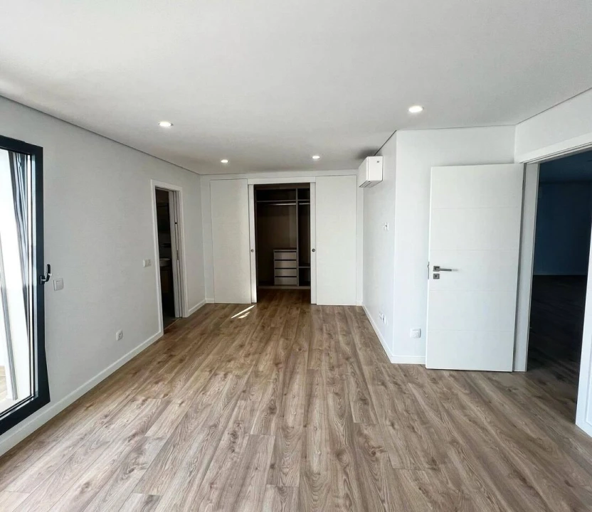 Apartamento T4 para Venda em Montijo e Afonsoeiro Foto 8