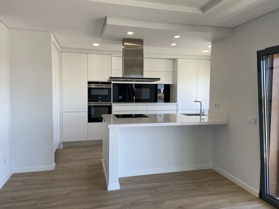 Apartamento T4 para Venda em Montijo e Afonsoeiro Foto 2