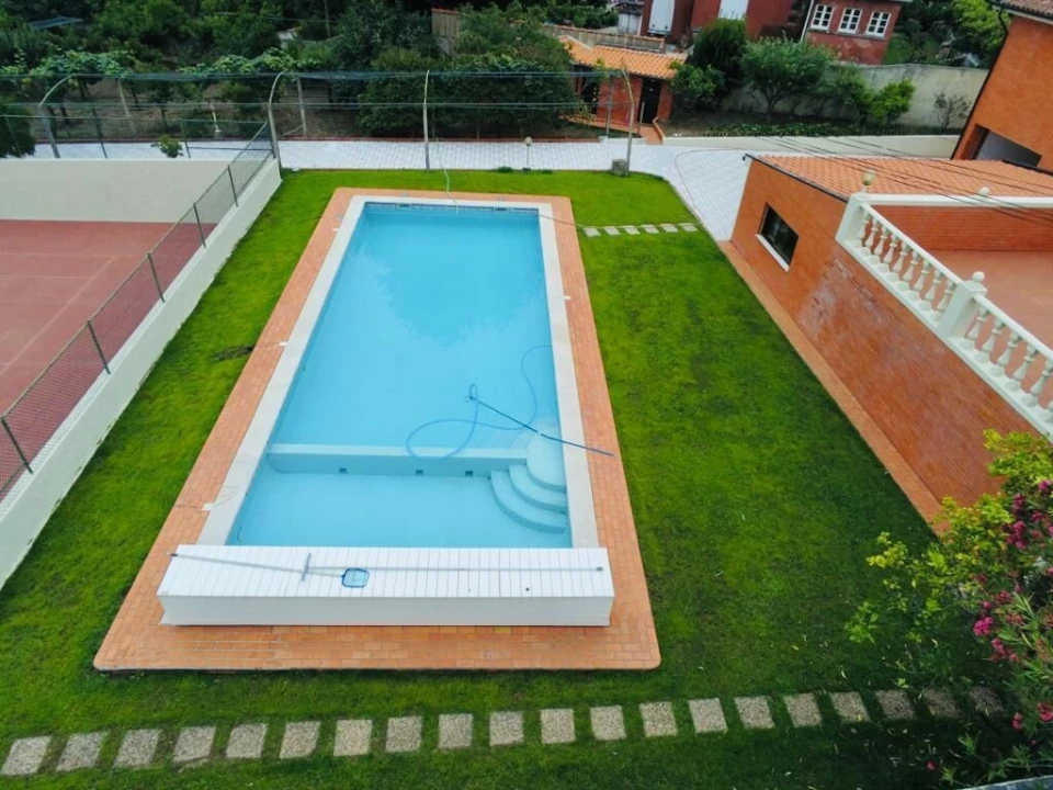 Moradia T5 para Venda em Tamengos, Aguim e Óis do Bairro Foto 3