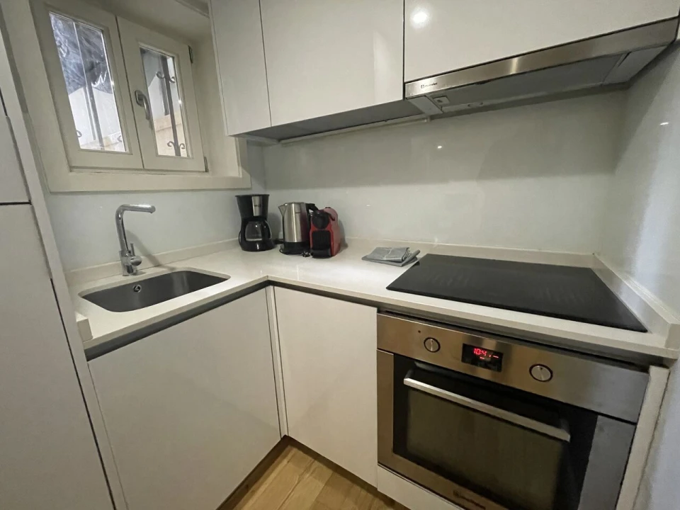 Apartamento T2 para Venda em Cedofeita, Santo Ildefonso, Sé, Miragaia, São Nicolau e Vitória Foto 3