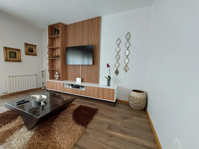 Moradia T8 para Venda em Monção e Troviscoso Foto 2