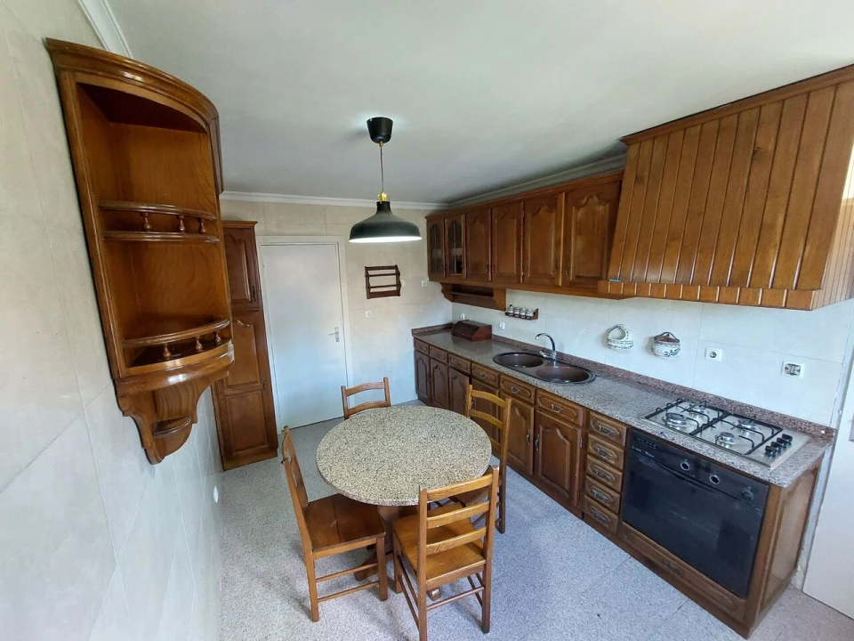 Apartamento T4 para Venda em Monção e Troviscoso Foto 17