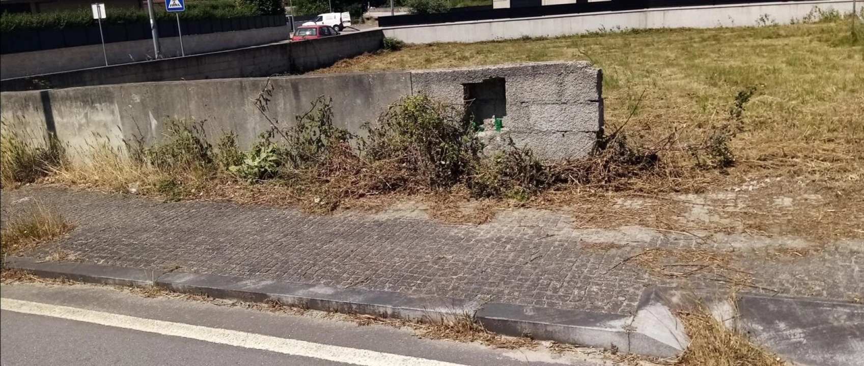 Terreno para Venda em Mazedo e Cortes Foto 1