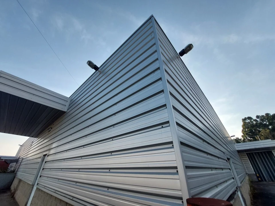 Armazém para Arrendamento em Mazedo e Cortes Foto 5