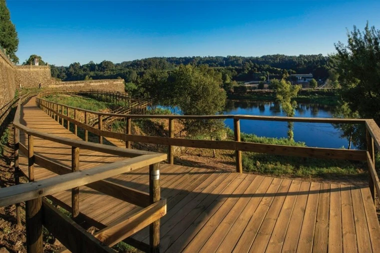 Apartamento T2 para Venda em Mazedo e Cortes Foto 11