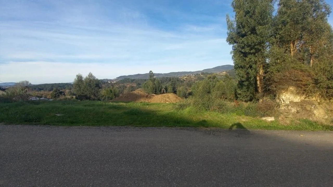 Terreno para Venda em Messegães, Valadares e Sá Foto 4