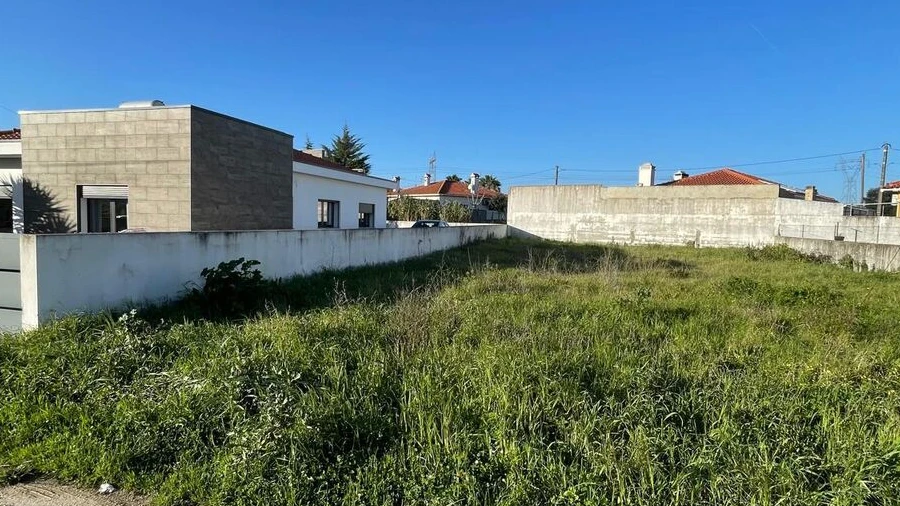 Terreno para Venda em Brogueira, Parceiros de Igreja e Alcorochel