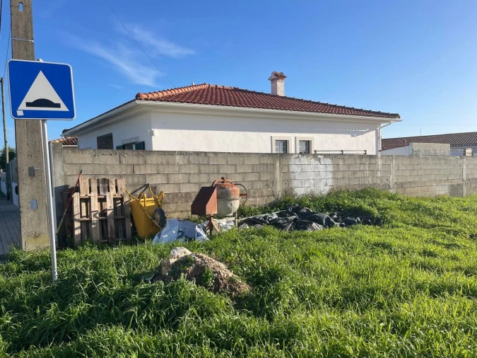 Terreno para Venda em Brogueira, Parceiros de Igreja e Alcorochel Foto 5