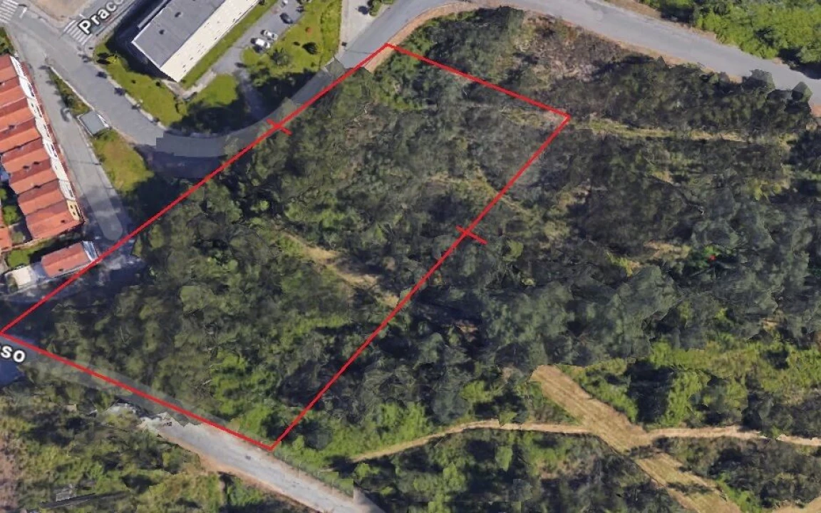 Terreno para Venda em Sandim, Olival, Lever e Crestuma Foto 1