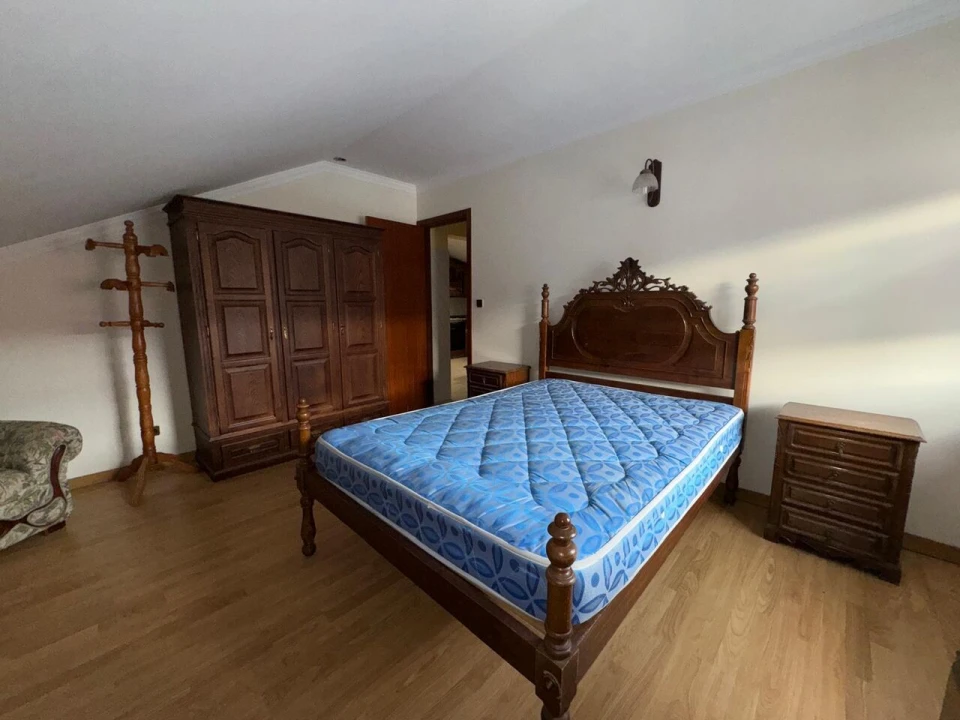 Apartamento T2 para Venda em Vila e Roussas Foto 6