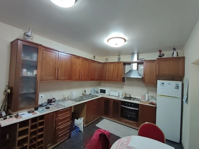 Apartamento T2 para Venda em Vila e Roussas Foto 7