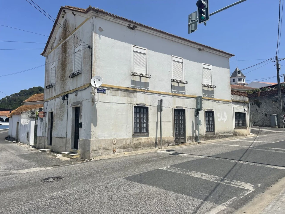 Moradia T2 para Venda em São João da Ribeira e Ribeira de São João Foto 1