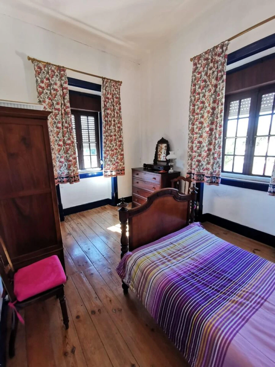 Moradia T2 para Venda em São João da Ribeira e Ribeira de São João Foto 13