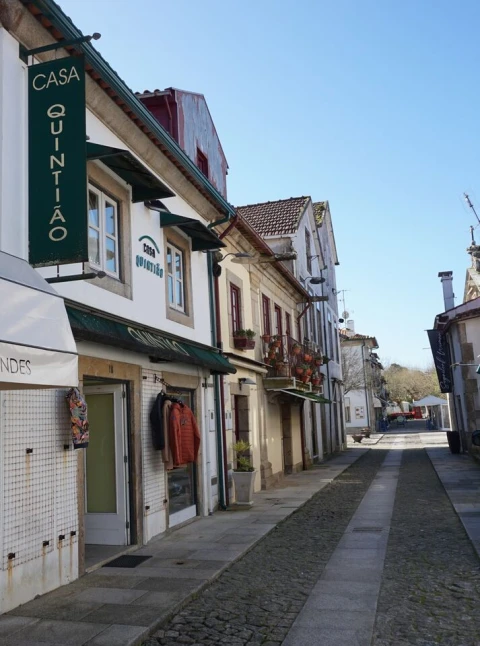 Prédio para Venda em Valença, Cristelo Covo e Arão