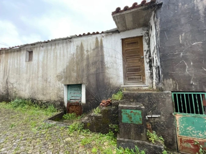 Prédio para Venda em Figueiró dos Vinhos e Bairradas Foto 10