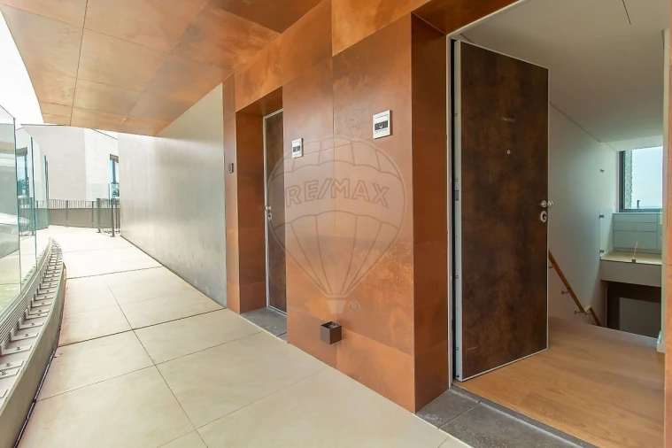 Moradia T3 para Venda em Cascais e Estoril Foto 3