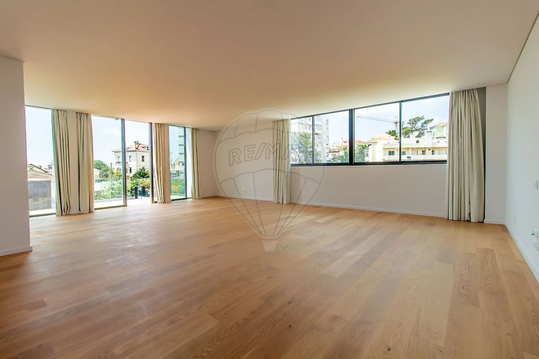 Moradia T3 para Venda em Cascais e Estoril Foto 4