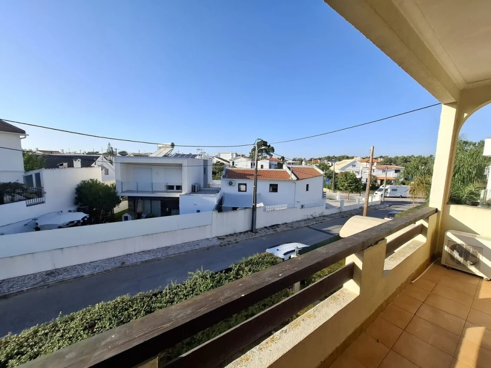 Moradia T5 para Venda em Charneca de Caparica e Sobreda Foto 24