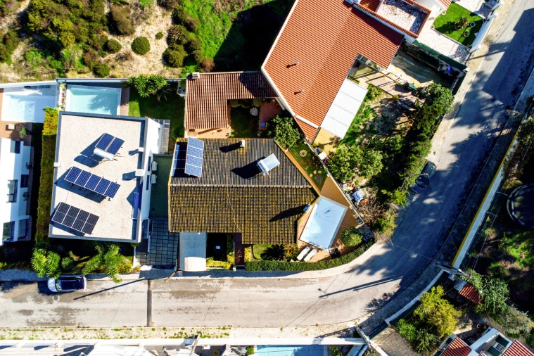 Moradia T5 para Venda em Charneca de Caparica e Sobreda