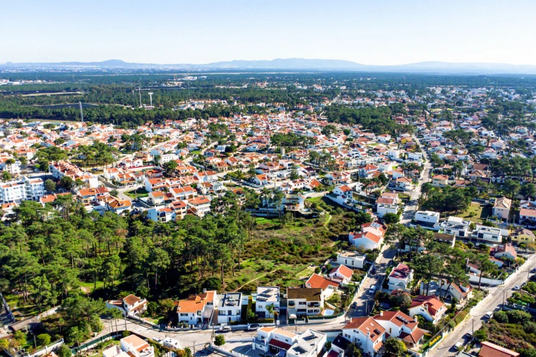 Moradia T5 para Venda em Charneca de Caparica e Sobreda Foto 28