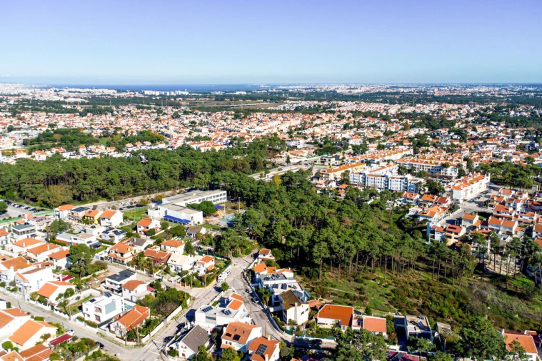 Moradia T5 para Venda em Charneca de Caparica e Sobreda Foto 29