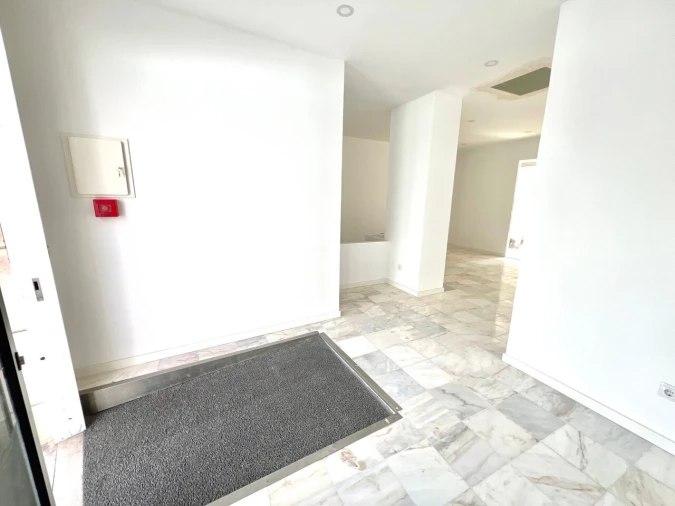 Loja para Arrendamento em Cascais e Estoril Foto 8