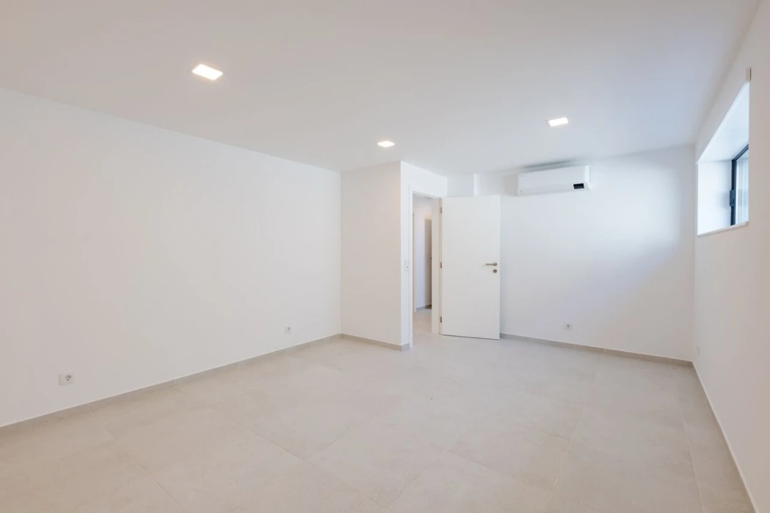 Moradia T5 para Venda em Cascais e Estoril Foto 44