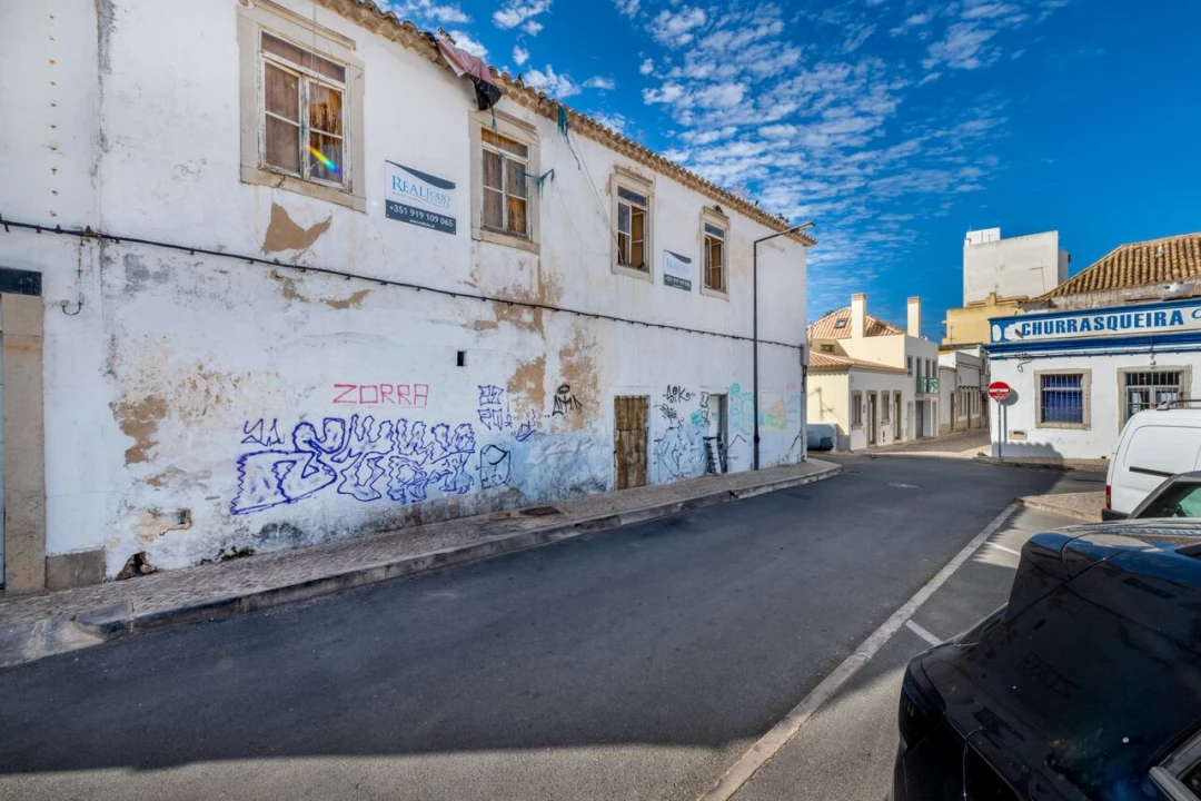 Prédio para Venda em Faro (Sé e São Pedro) Foto 4