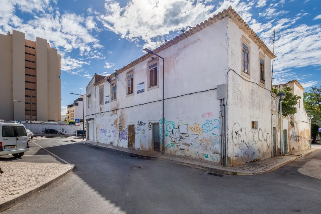 Prédio para Venda em Faro (Sé e São Pedro) Foto 6