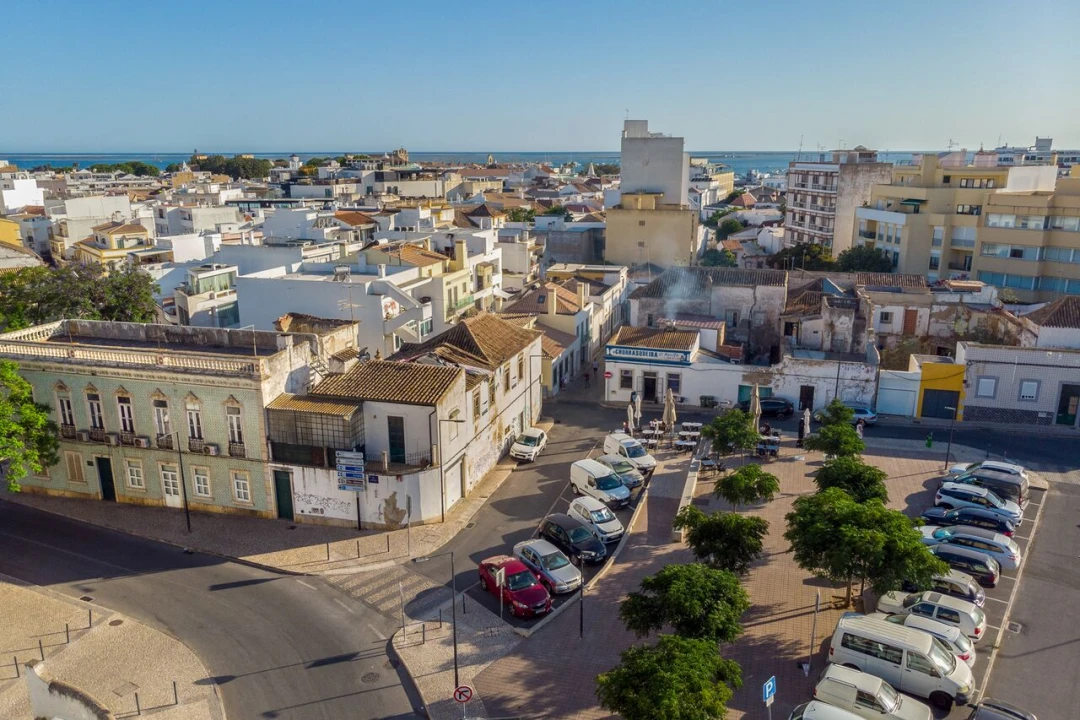 Prédio para Venda em Faro (Sé e São Pedro) Foto 10
