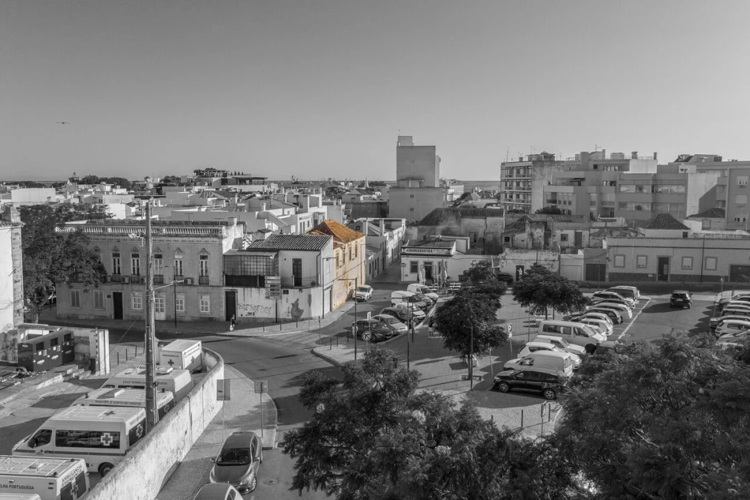 Prédio para Venda em Faro (Sé e São Pedro) Foto 11