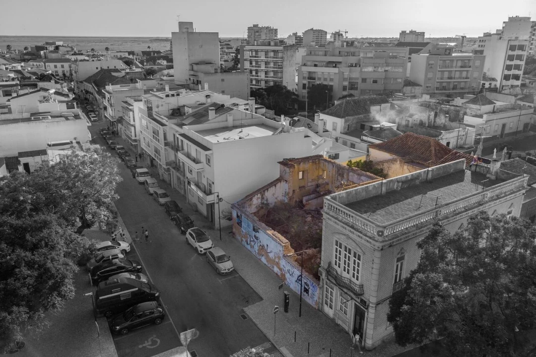 Prédio para Venda em Faro (Sé e São Pedro) Foto 14