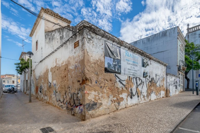 Prédio para Venda em Faro (Sé e São Pedro) Foto 5
