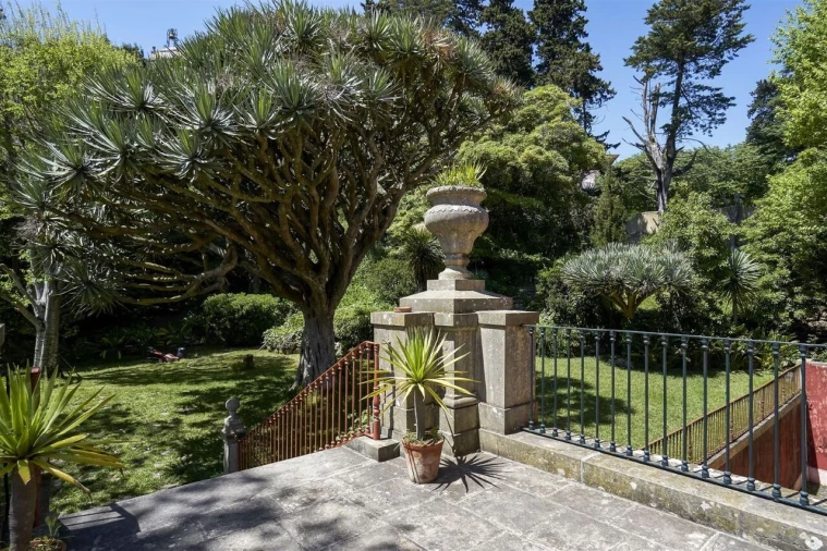 Moradia T7 para Venda em Oeiras e São Julião da Barra, Paço de Arcos e Caxias Foto 4