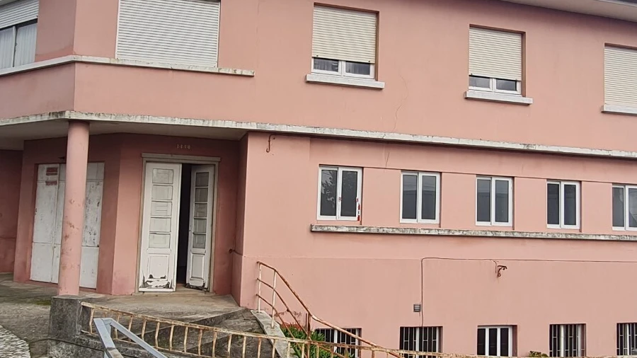 Armazém para Arrendamento em São João da Madeira