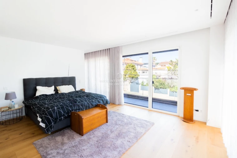 Moradia T4 para Venda em Rio de Mouro Foto 7