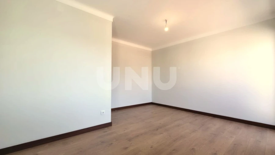 Apartamento T3 para Venda em Ovar, São João, Arada e São Vicente de Pereira Jusã Foto 3