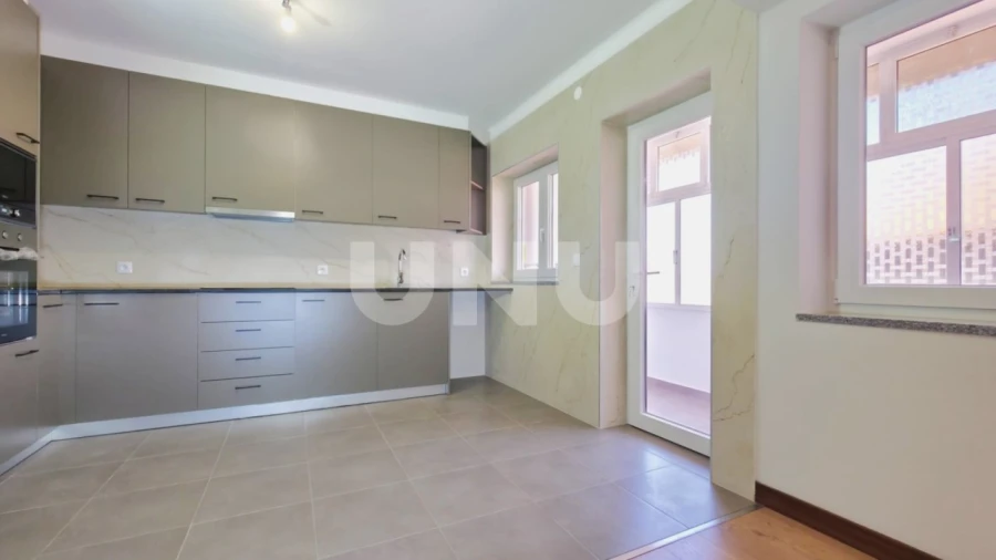 Apartamento T3 para Venda em Ovar, São João, Arada e São Vicente de Pereira Jusã Foto 6