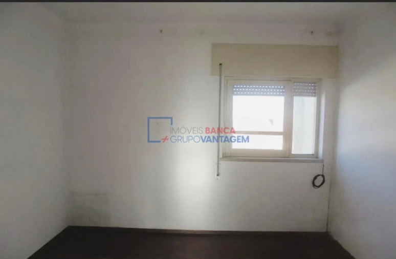 Apartamento T2 para Venda em Almeirim Foto 4