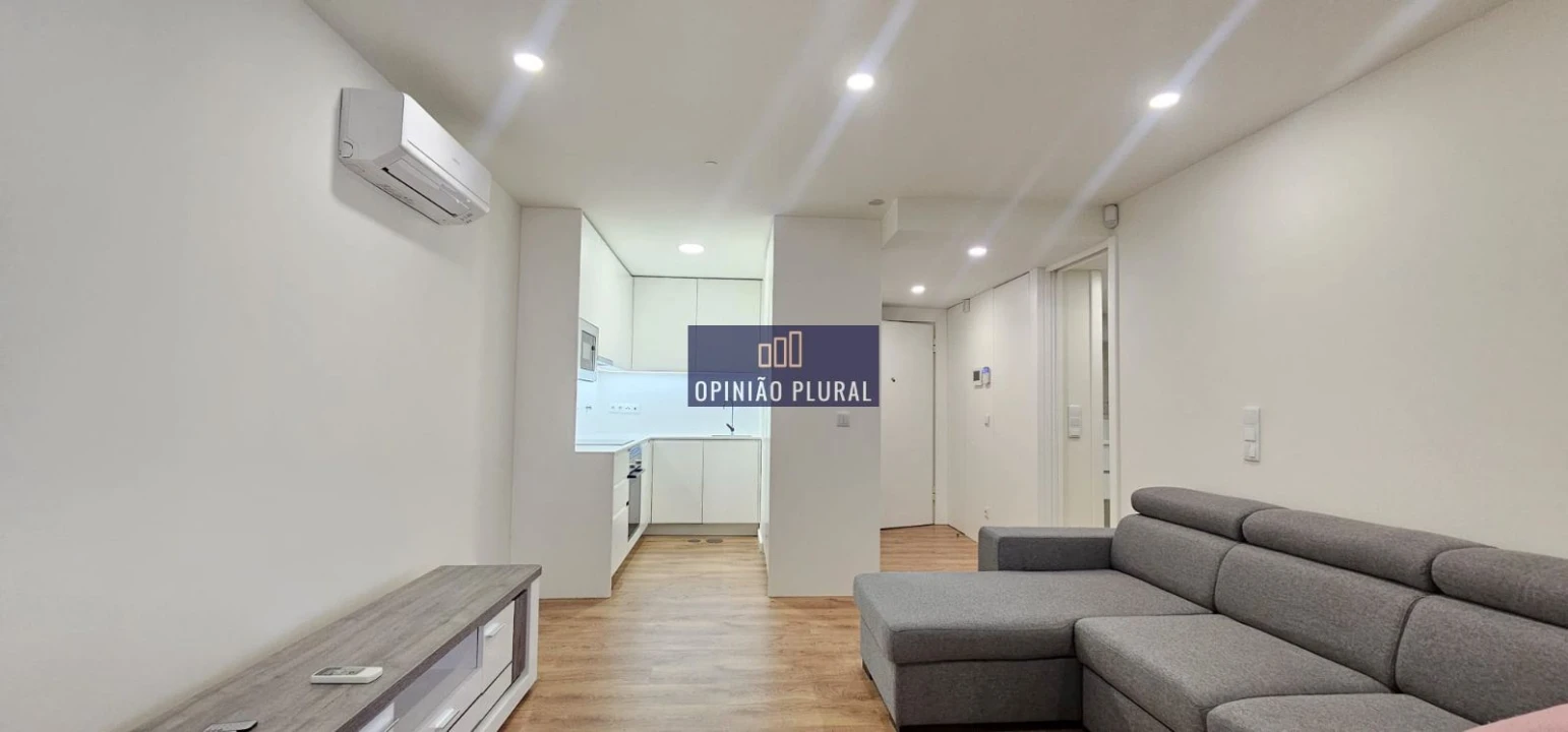 Apartamento T1 para Arrendamento em Gulpilhares e Valadares Foto 2