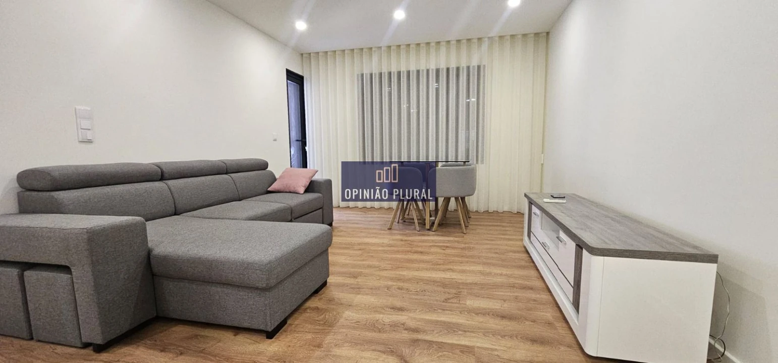 Apartamento T1 para Arrendamento em Gulpilhares e Valadares Foto 3