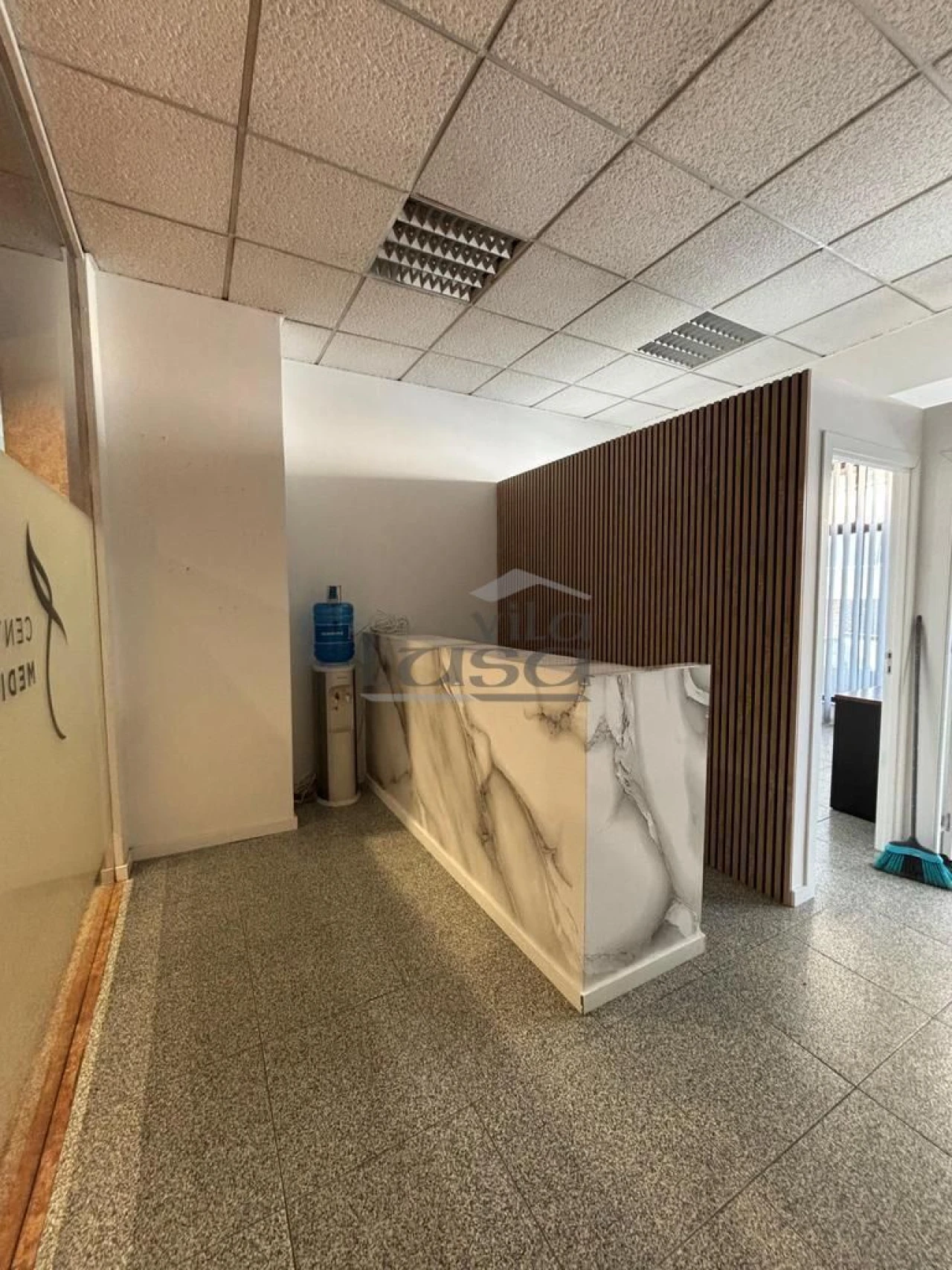 Loja para Arrendamento em Cedofeita, Santo Ildefonso, Sé, Miragaia, São Nicolau e Vitória Foto 5