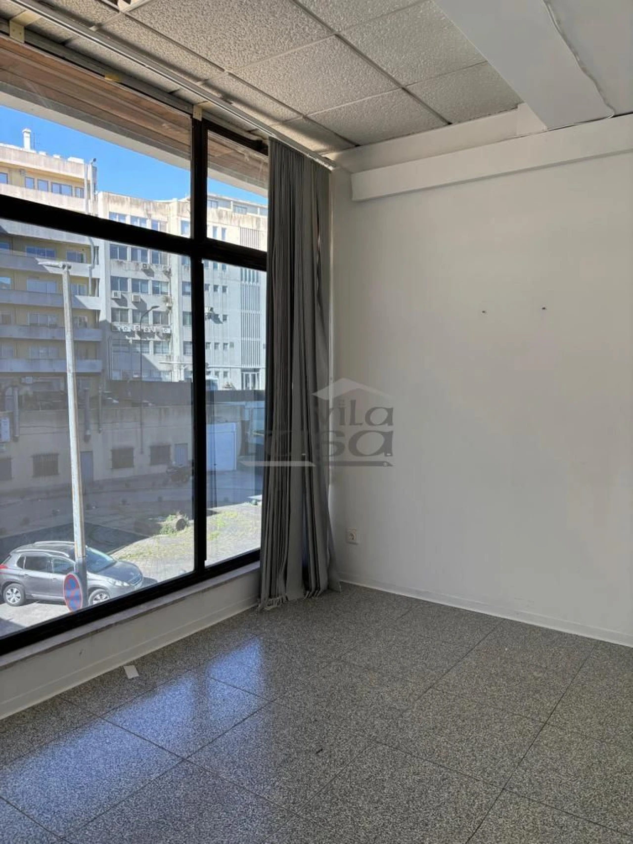 Loja para Arrendamento em Cedofeita, Santo Ildefonso, Sé, Miragaia, São Nicolau e Vitória Foto 12