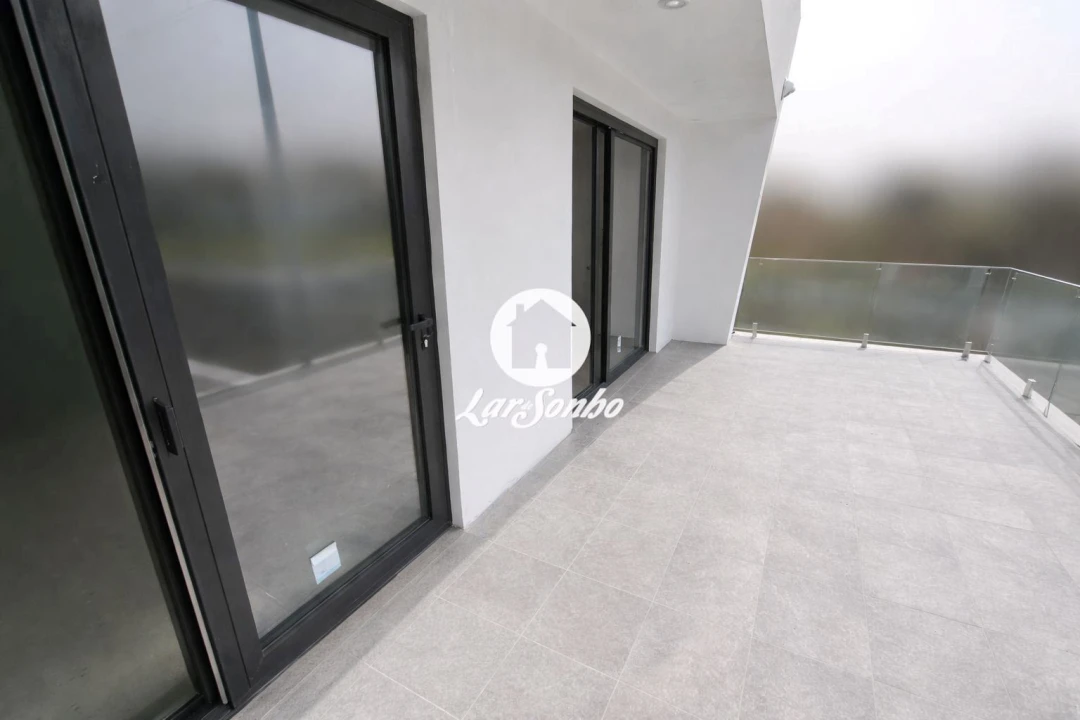 Moradia T3 para Venda em Silva Foto 5