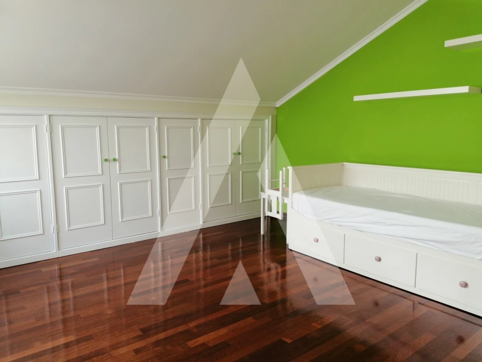 Apartamento T3 para Arrendamento em Glória e Vera Cruz Foto 13